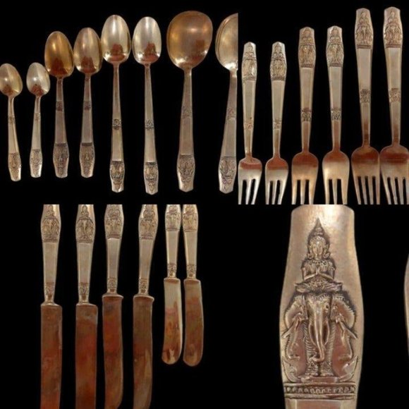 No brand / Not sure Dining 2 Piece Vintage Bronze Thai Buddha